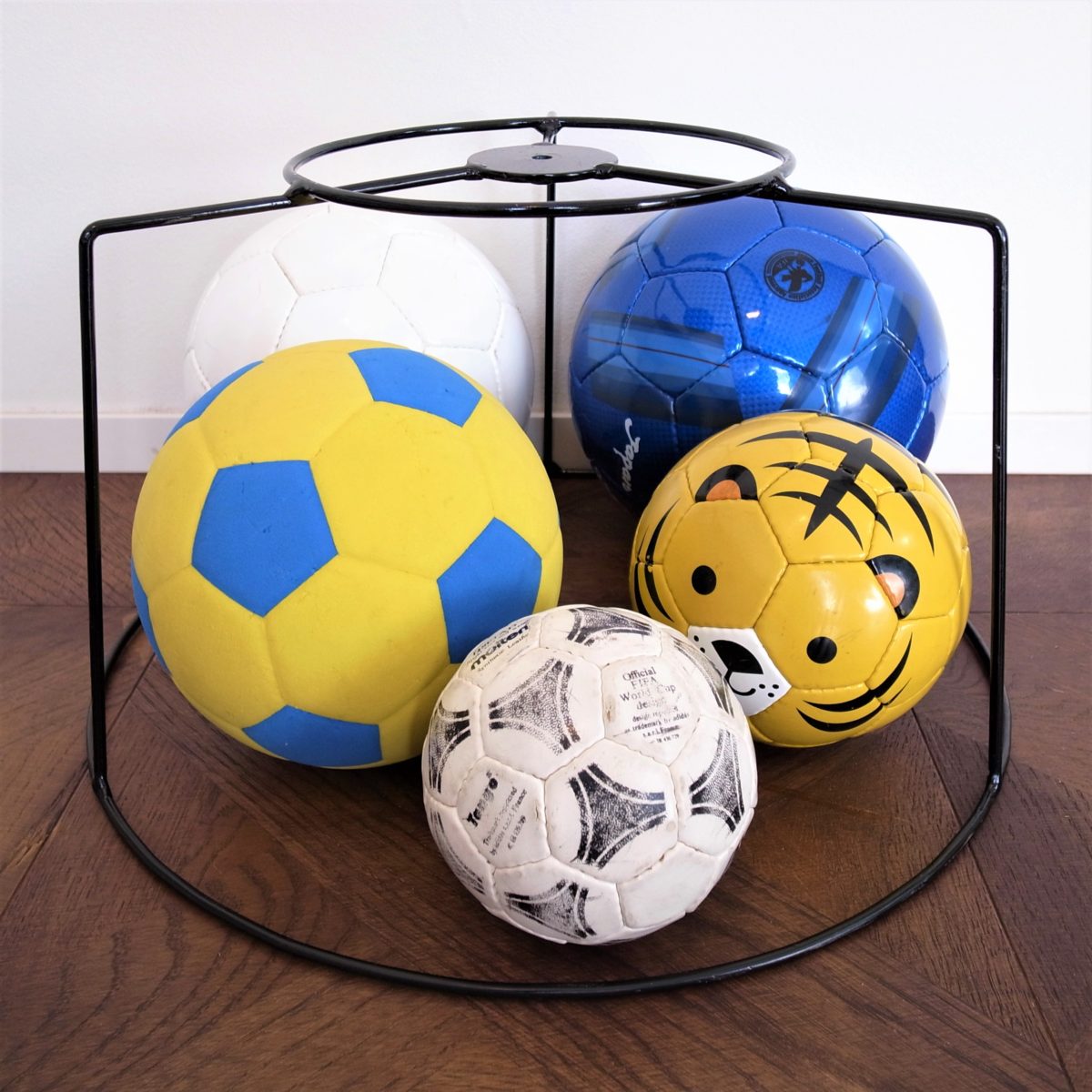 3歳4歳5歳の子供の誕生日に贈る、初めてのサッカーボールのプレゼント